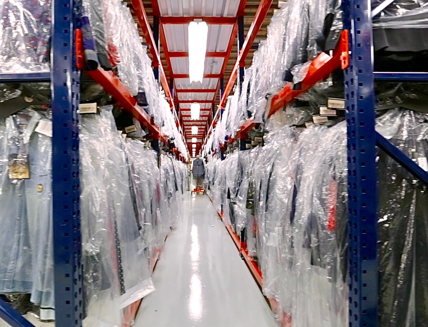 Expeditors Warehouse- high density rack